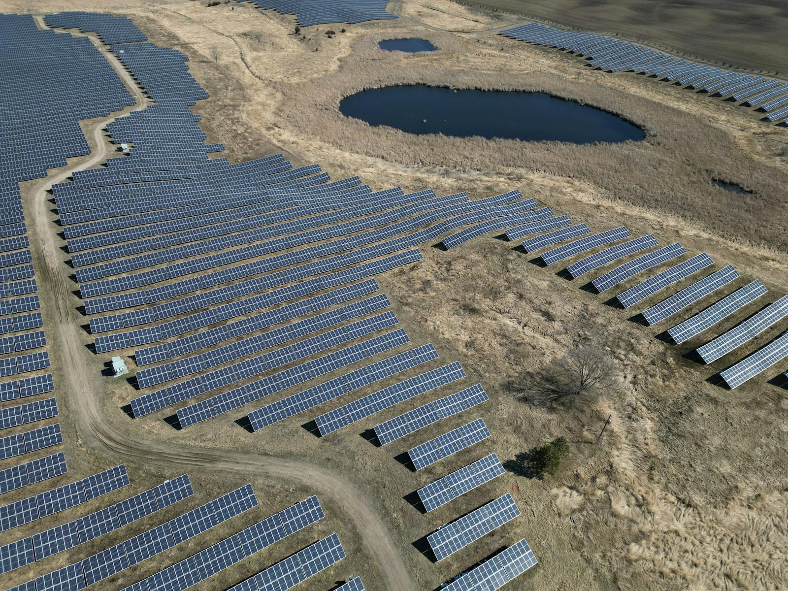 Aerial view of large-scale solar farm in Australia